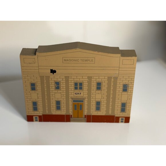 VTG 1994 Cat’s Meow Village Masonic Temple Wood Series XII 1209 Retired 4" Decor - Picture 2 of 6